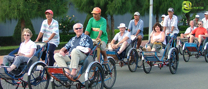 Cyclo pousse a Hanoi